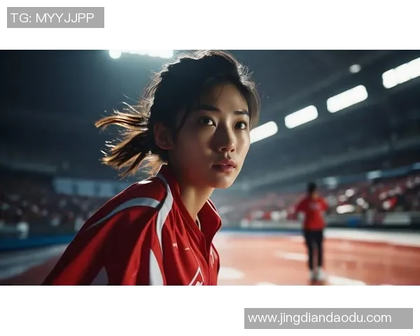 沙滩上的足球梦想:球星与自拍镜头中的运动激情与活力 沙滩上的足球梦想:球星与自拍镜头中的运动激情与活力